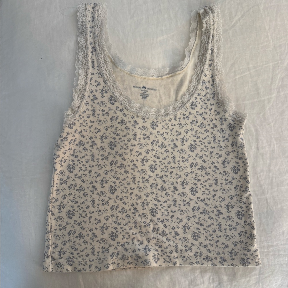 Brandy Melville Floral Lace Trim Tank Top
